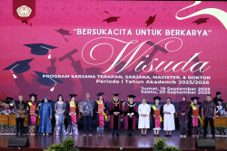 USD Wisuda 1.835 Lulusan dengan Tema Sukacita untuk Berkarya