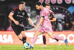 Lionel Messi Cetak 2 Gol, Inter Miami Menang Atas DC United