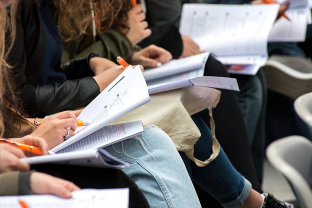 Mendikdasmen Imbau Siswa Tidak Daftar TKA Masuk PTN di Batas Akhir
