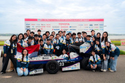 Ukir Sejarah, Arjuna EV UGM TuntaskanEndurance Event EV ClassFSAE