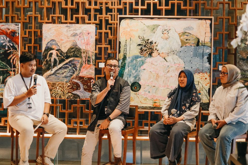 ARTOTEL Suites Bianti Gelar Dialog Abstrak Warna hingga Imajinasi Berpameran