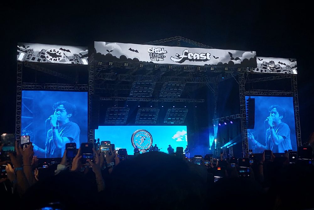 Para Musisi Tampil Memukau di CRSL Land Festival 2025