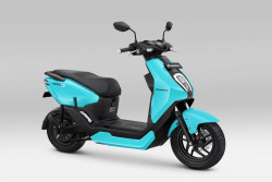 AHM Prediksi Penjualan Motor Listrik 2025 Turun, Ini Penyebabnya