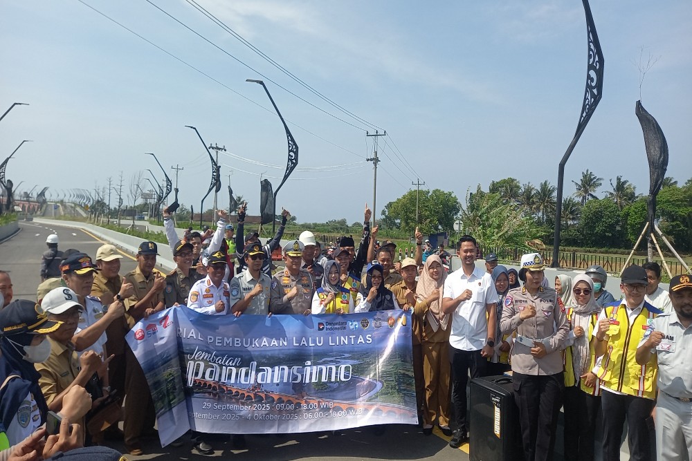 Jembatan Pandansimo Diuji Coba, PKL Dilarang Jualan di Bahu Jalan