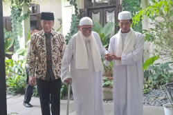 Sambangi Kediaman Jokowi, Ini Permintaan Abu Bakar Baasyir