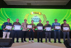 8 BPRS Anggota HIMBARSI DPW DIY Raih Infobank Award 2025
