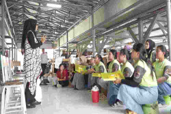 PLN Dorong Pemberdayaan Ekonomi Perempuan Rentan Narapidana Wanita