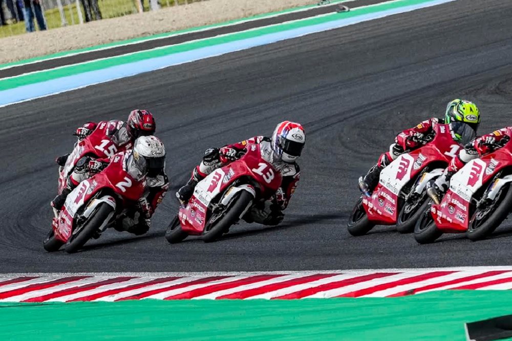 Tembus Top 3 Klasemen, Pebalap Astra Honda Tampil Kencang di IATC Motegi