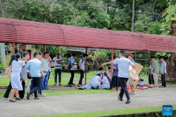 Potret Saat Warga Mindanao Filipina Diguncang Gempa Bumi M7,5