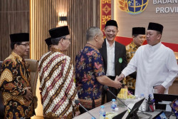 Menteri Nusron Dorong Sertifikasi Tanah Wakaf dan Rumah Ibadah