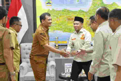 Gubernur Ahmad Luthfi Ajak Pemuda Jadi Mitra Pengentasan Kemiskinan