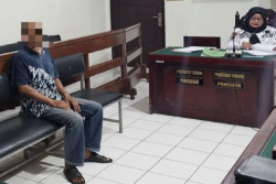 Buang Sampah Sembarangan di Bantul, 2 Warga Kena Denda Rp200.000