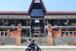 Pemindahan Pedagang ke Pasar Godean Ditunda, Talang Bocor Jadi Kendala