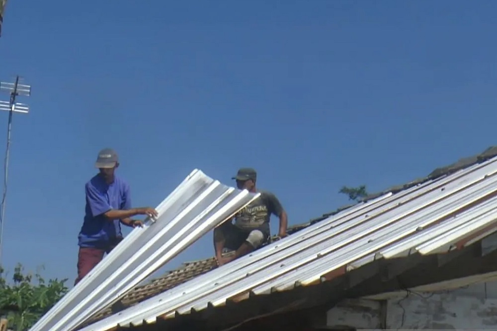 Puluhan Rumah di Temanggung Rusak Diterjang Angin Kencang
