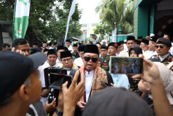 Hari Santri 2025, Menteri Nusron: Jadi Generasi Menyejahterakan Rakyat