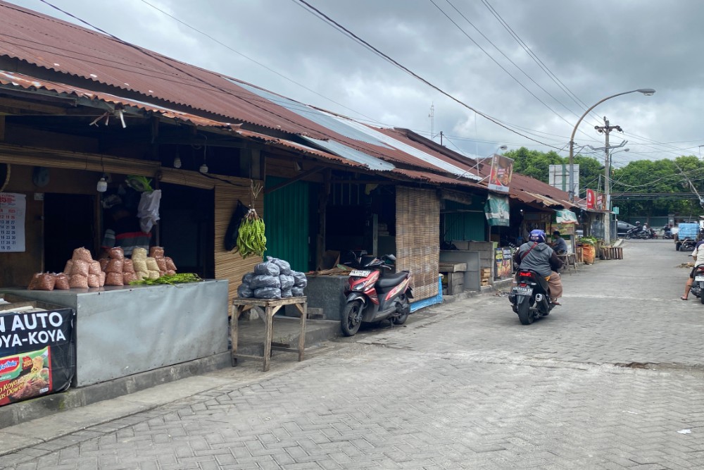 Jogja Segera Terbitkan Larangan Kantong Plastik Sekali Pakai di Pasar