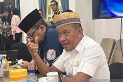 Bahlil Naikkan Tunjangan ASN Kementerian ESDM 100 Persen