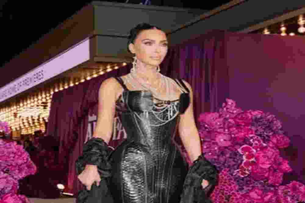 Kim Kardashian Idap Aneurisma dan Stres Perceraian dengan Kanye West