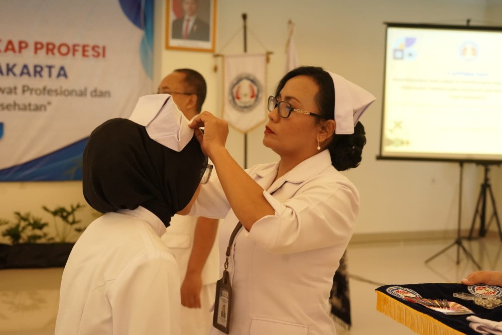 Capping Day Jadi Tonggak Awal Pengabdian Profesi Perawat