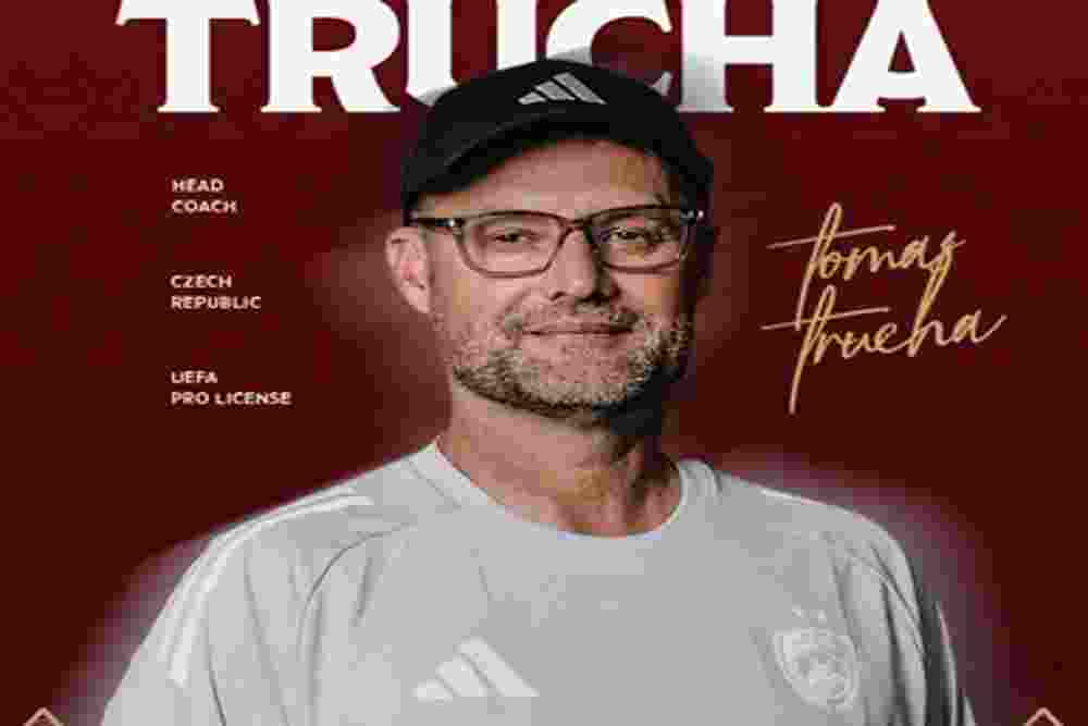 Tomas Trucha Resmi Jadi Pelatih Baru PSM Makassar
