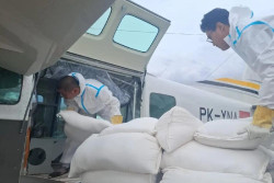 Percepat Penanganan Banjir di Semarang, BNPB Tambah Satu Pesawat OMC