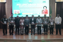 Terbitkan Buku, GKR Hemas Dorong Penguatan DPD dan Otonomi Daerah