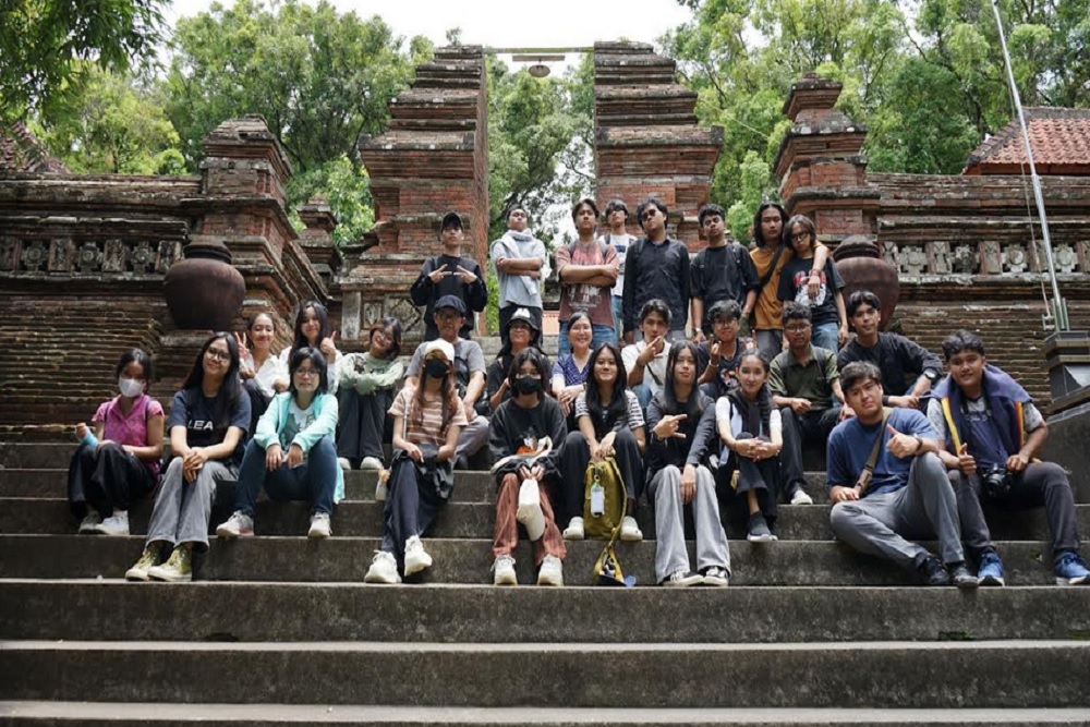 Menapak Tiga Bukit: Mahasiswa UKDW Gali Jejak Arsitektur Nusantara