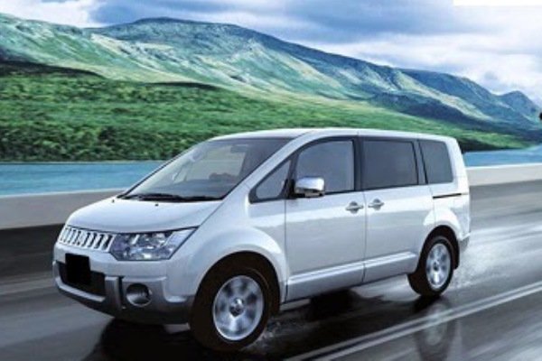 Mitsubishi Perkenalkan Generasi Terbaru Delica D:5 dan Delica Mini