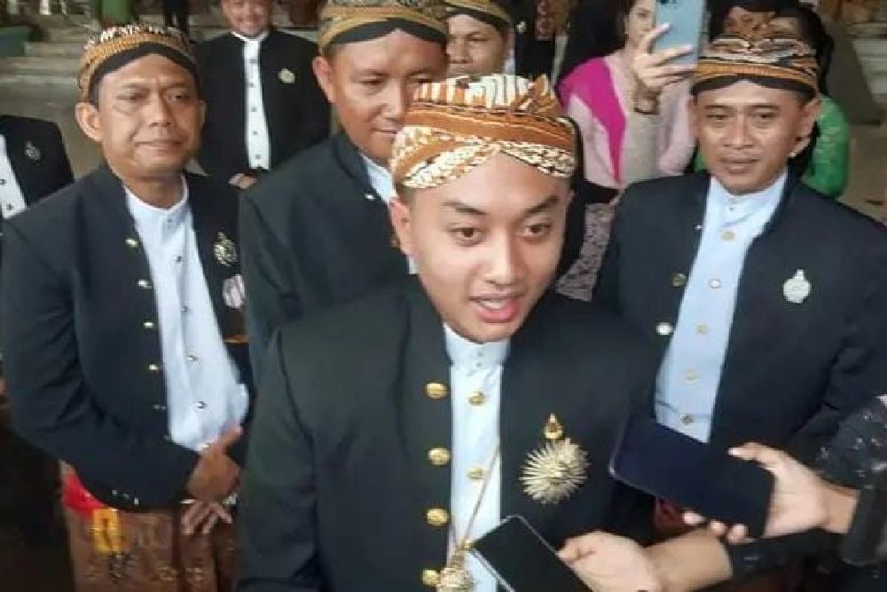 Paku Buwono XIII Wafat, Putra Mahkota Jadi Penerus Takhta Keraton Solo