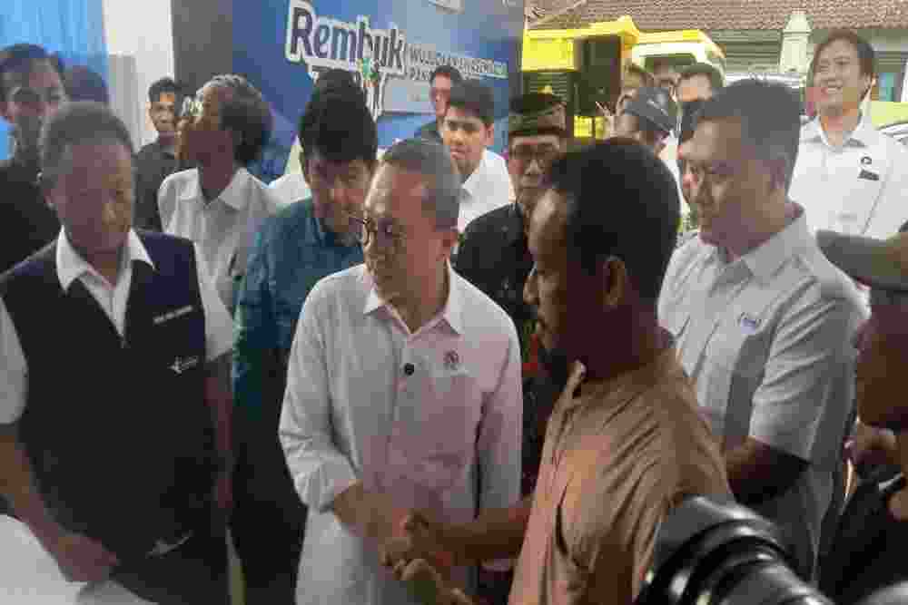 Zulhas Temui Petani Kulonprogo, Pastikan Harga Pupuk Turun