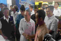 Zulhas Temui Petani Kulonprogo, Pastikan Harga Pupuk Turun