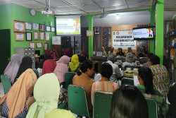 Mas Jos Dorong Warga Gunungketur Mandiri Kelola Sampah