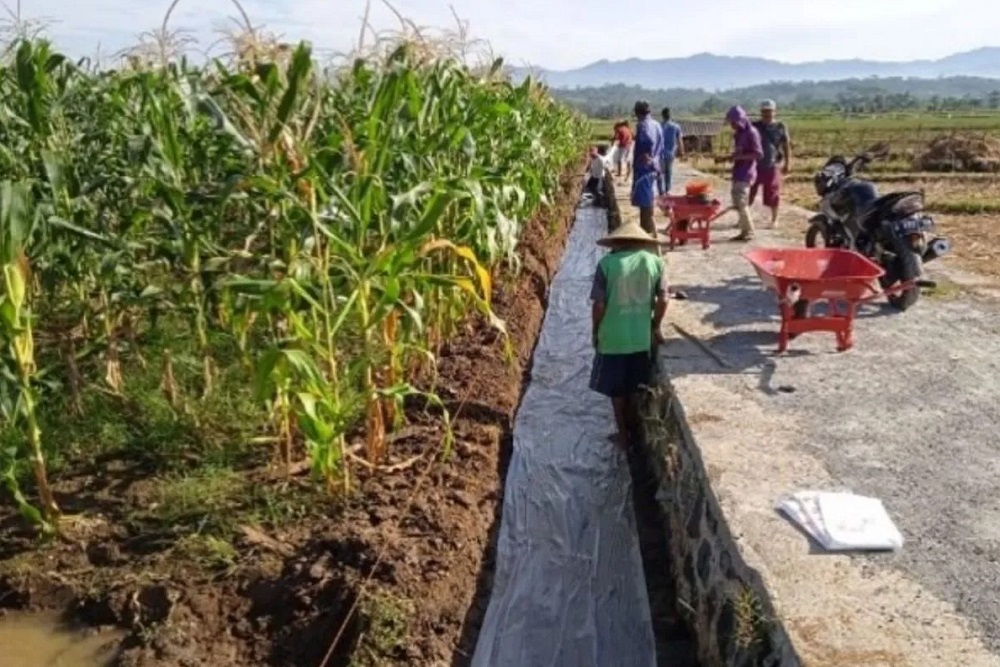 Padat Karya Jadi Wujud Pembangunan Berkeadilan