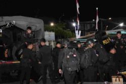 Redam Konflik Sosial, Polda Jatim Kirim Brimob ke Pulau Kangean