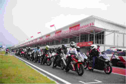 Komunitas Honda CBR250RR Diajak Melesat di Sirkuit Mandalika