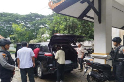 Korupsi Monumen Reog, KPK Geledah Mobil Kepala Disbudparpora Ponorogo