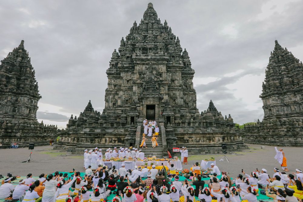 Sakral, Abhiseka Prambanan Rayakan Usia ke-1.169