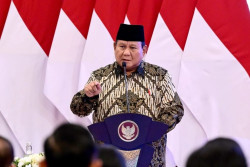 Prabowo Minta Longsor Cilacap Ditangani Cepat dan Terukur