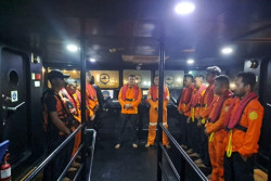 SAR Evakuasi KM Jayasena yang Terombang-ambing di Ujung Kulon