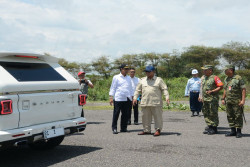 Duduk Satu Mobil, Kedekatan Prabowo Sri Sultan Jadi Sorotan