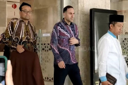 Timur Kapadze Salat Jumat di Istiqlal, Makin Dekat ke Timnas Indonesia