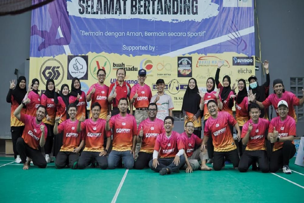 Dispora Sleman Apresiasi Turnamen Bulutangkis Nurul Islam