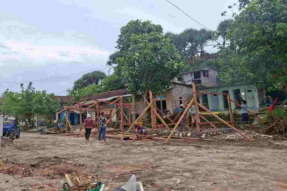 Penataan Pantai Sepanjang Dimulai, 109 Kios Baru Dibangun