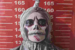 Polsek Koja Amankan Tiga Pengamen Pocong yang Resahkan Warga