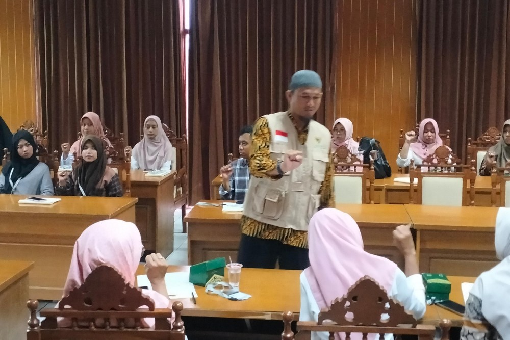 Baznas-UIN Latih Mahasiswa dan Guru SLB Pengajaran Al Quran Isyarat