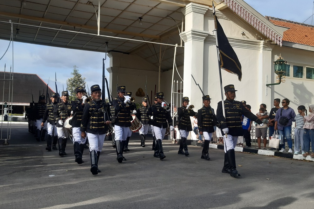 Upacara Ganti Dwaja di Pakualaman Jogja Jadi Daya Tarik Wisatawan