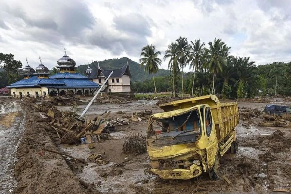 DPR Desak Status Bencana Nasional untuk Sumatera, Ini Alasannya
