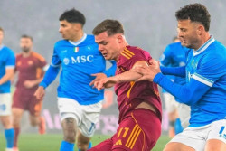 Roma Kalah 0-1 dari Napoli di Olimpico