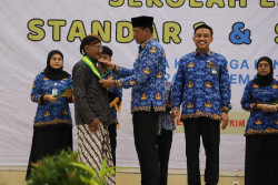 Pemkab Sleman Wisuda 474 Lansia, Tegaskan Pendidikan Sepanjang Hayat