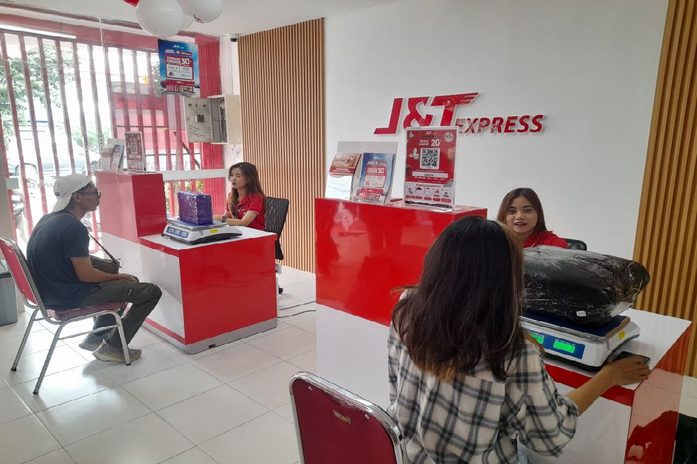 Aktivitas Pengiriman Naik, J&T Express Buka DP Signature di DIY